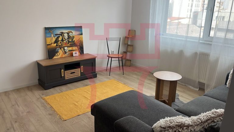 Apartament 2 camere semicentral zona Scala Center NTT Data Bosch