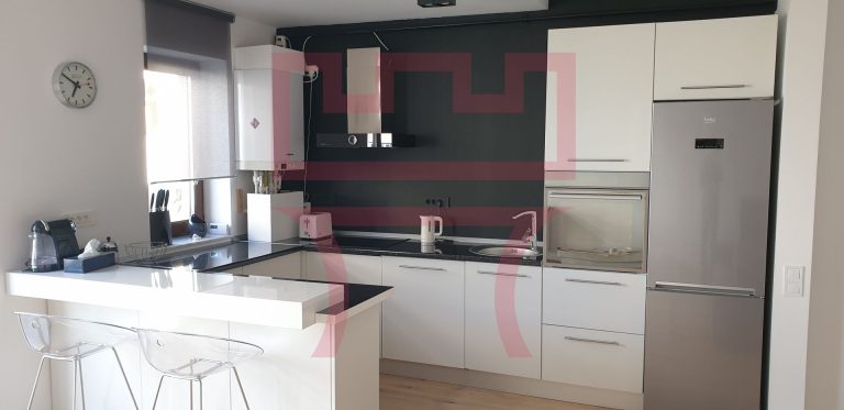 Inchiriere  apartament 2 camere terasa garaj Buna Ziua Grand Hotel