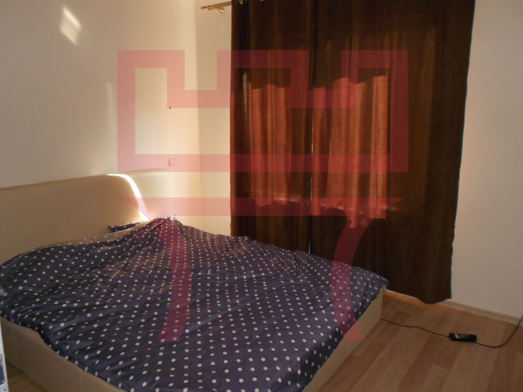 Cazare  muncitori/ birouri 9 camere 4 bai gradina pana la 3.500mp Gilau