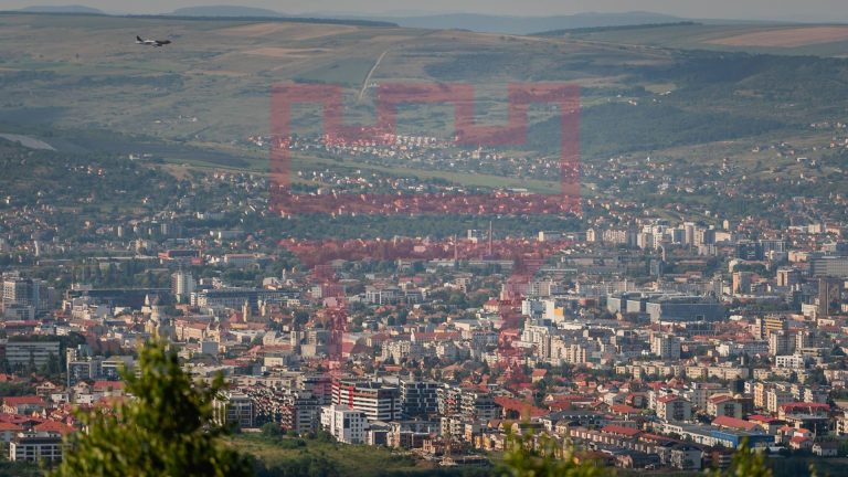 Teren  Feleacu 2.800mp parcelabil 4 unitati utilitati asfalt panorama