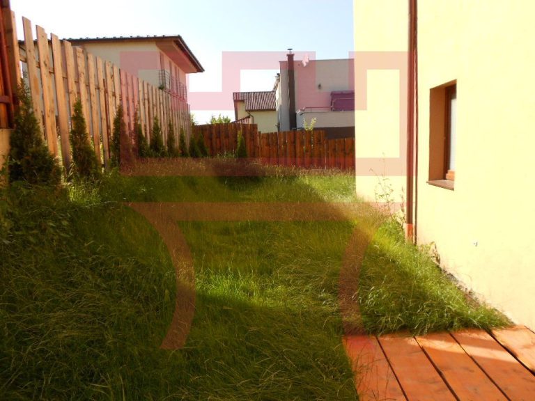Apartament in casa la etajul 1 cu gradina 130mp si parcare