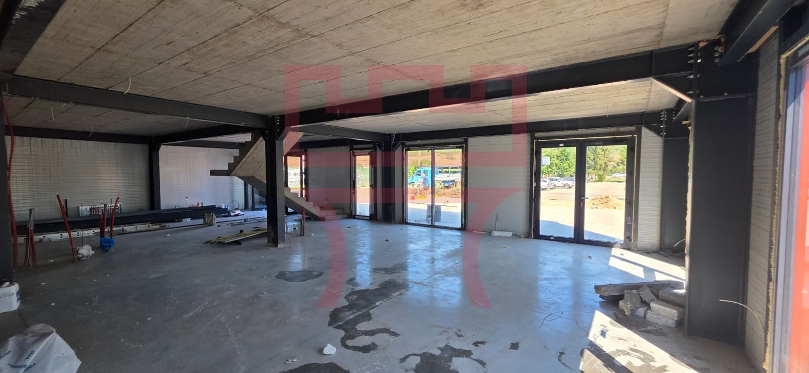 Hala  de inchiriat in Apahida cu drive in si zona pentru birouri